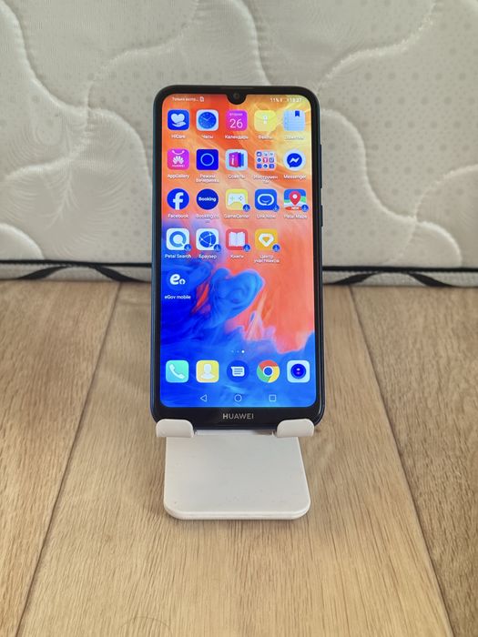 Продам телефон Huawei Y7 32 гб