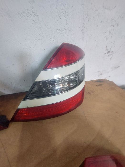 Фонари Мерседес 221