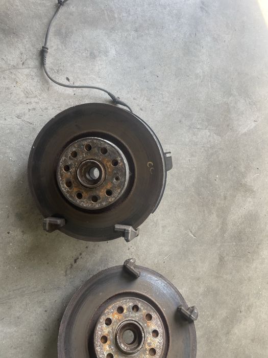 Fuzeta stanga / dreapta Volkswagen Passat B6 B7 CC manual dsg automat