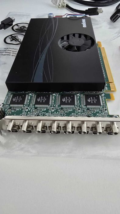 Placa video Multi-Display MATROX M9188 8 monitoare