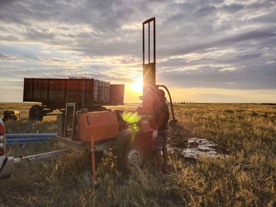 Станок для бурения скважин под воду
