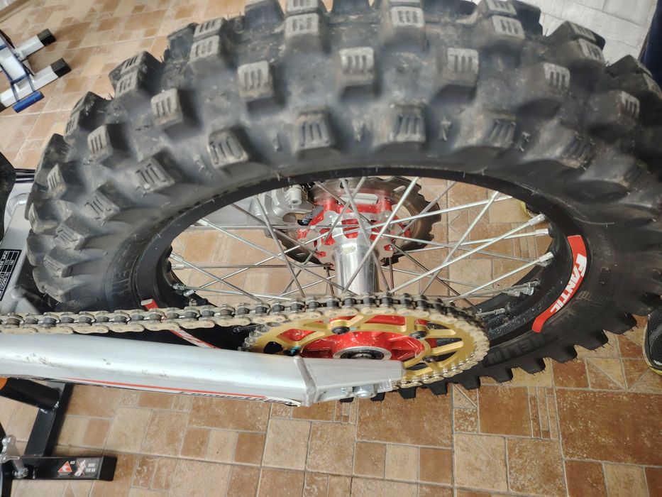Enduro-cross  Fantic xef competition trail  ( ktm yamaha a