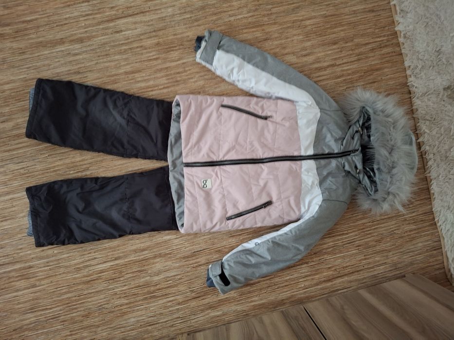 Комбинезон зимний р 122-128