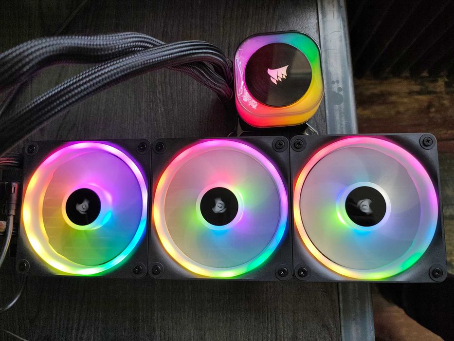 Cooler CPU Corsair  iCUE LINK H150i RGB socket Universal.
