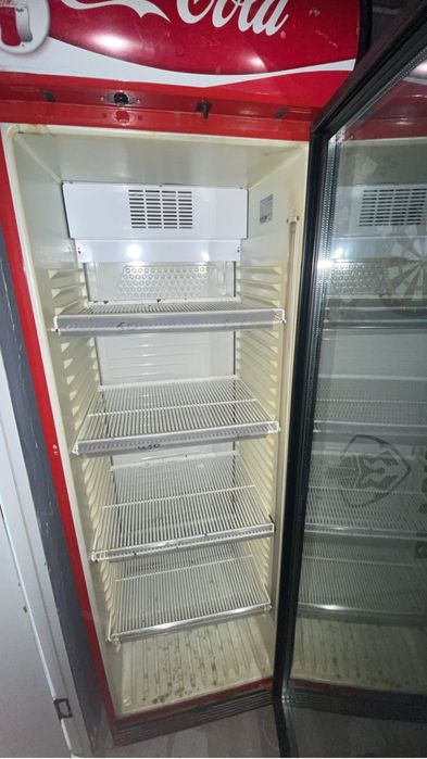 Продам холодильник Coca Cola