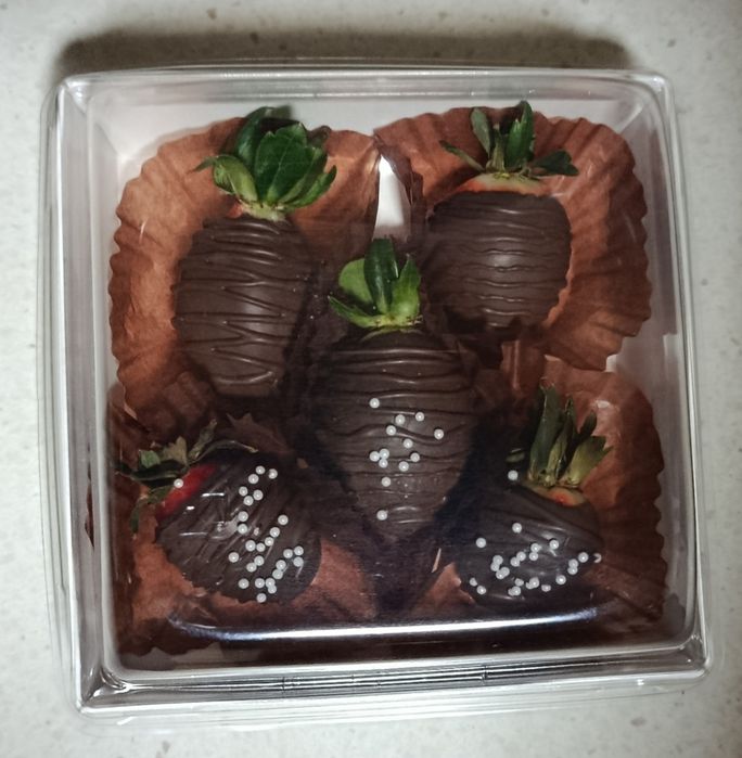 Shokoladli qulupnay.  Шоколадный клубника. EʼTIBOR BERING!