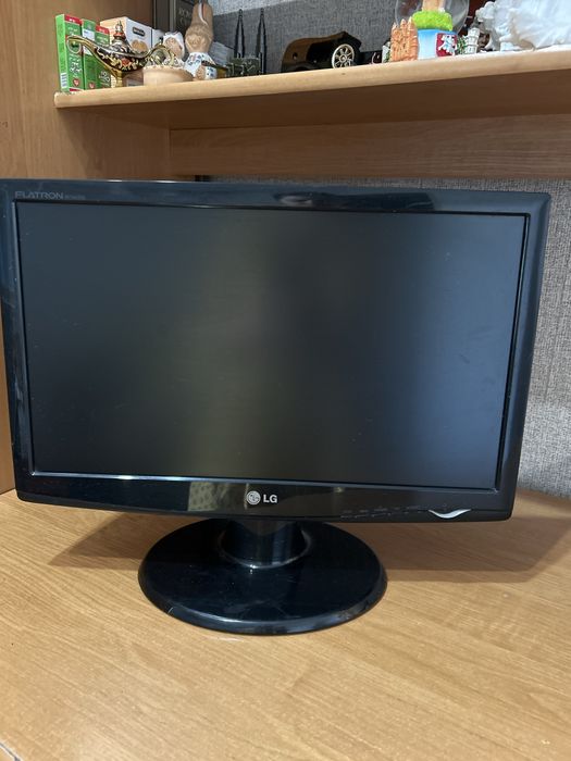 Монитор LG продаю