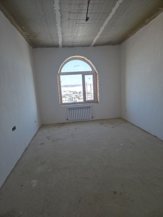 Продам 2 комнатную квартиру 63,8 кв