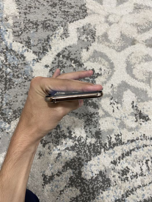 Iphone xs max sotiladi