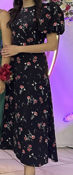 Продам платье 42 размер