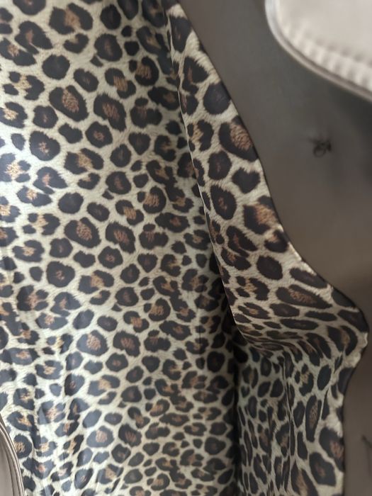 Pardesiu din piele sinterica superb si foarte modern