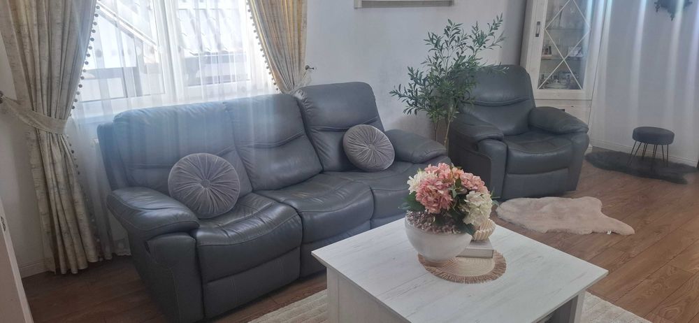 Canapea 3 locuri recliner +foltoliu