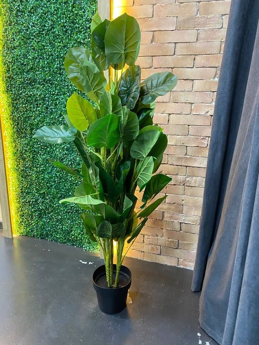 Искусственные деревья в горшках в большом ассортименте