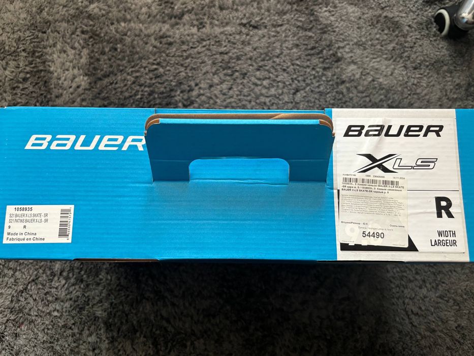Коньки Bauer XLS