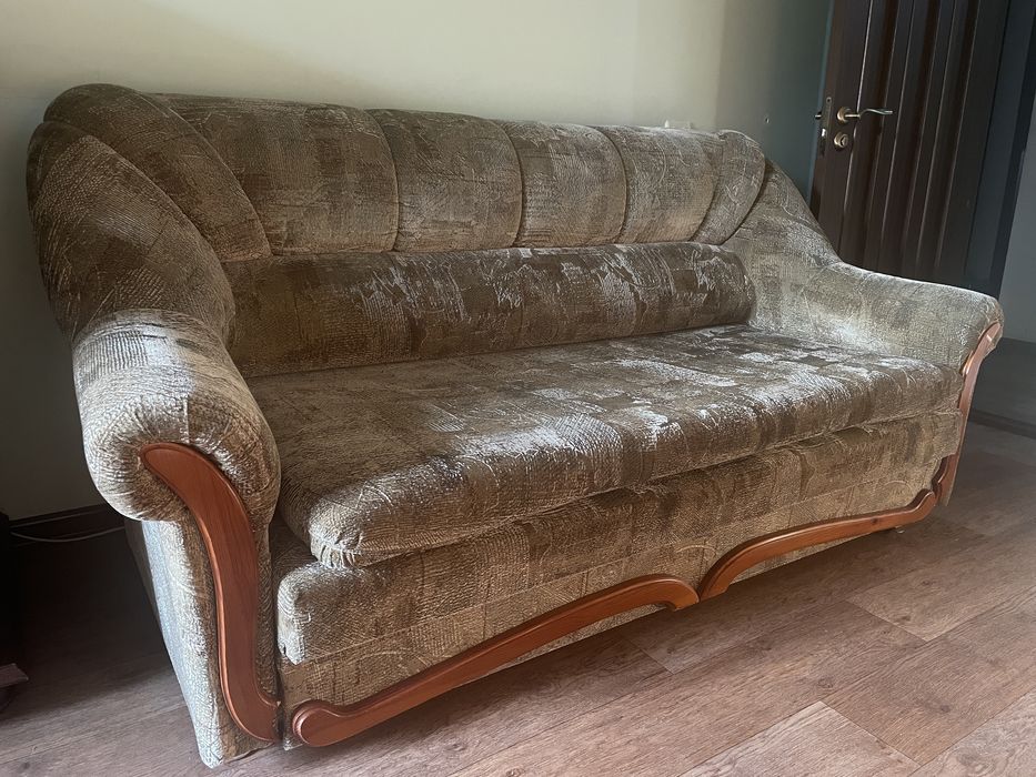 Диван . Прибалтика.