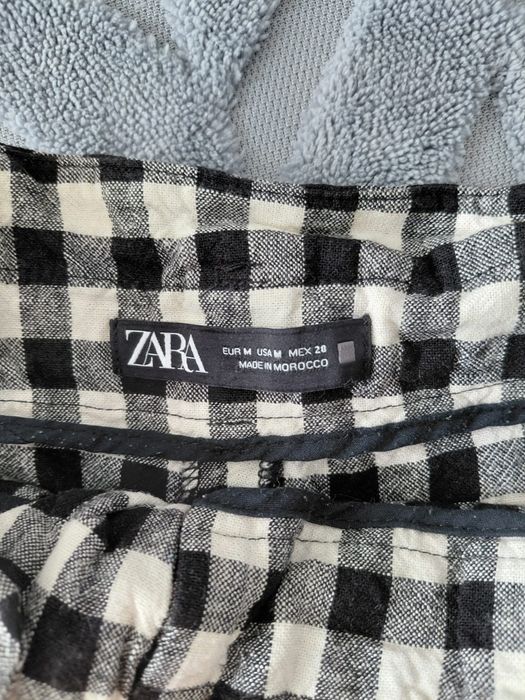 Къси панталонки zara размер М