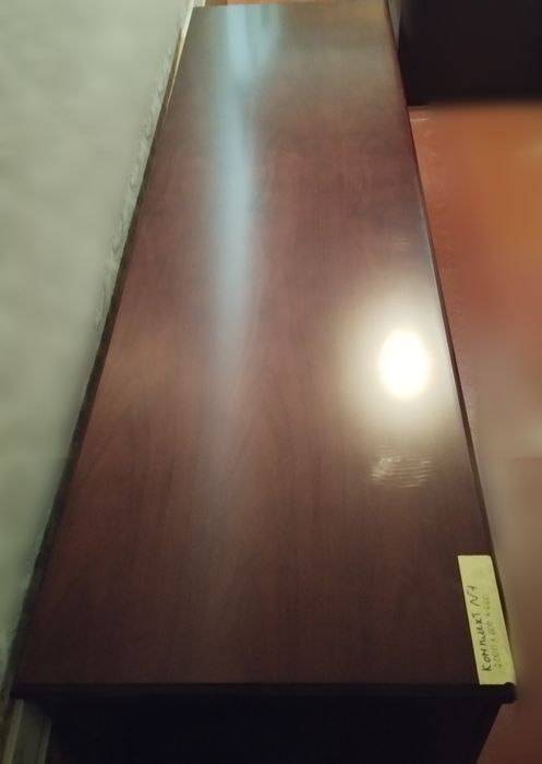 Продается класический рукаводительский комплект Dious