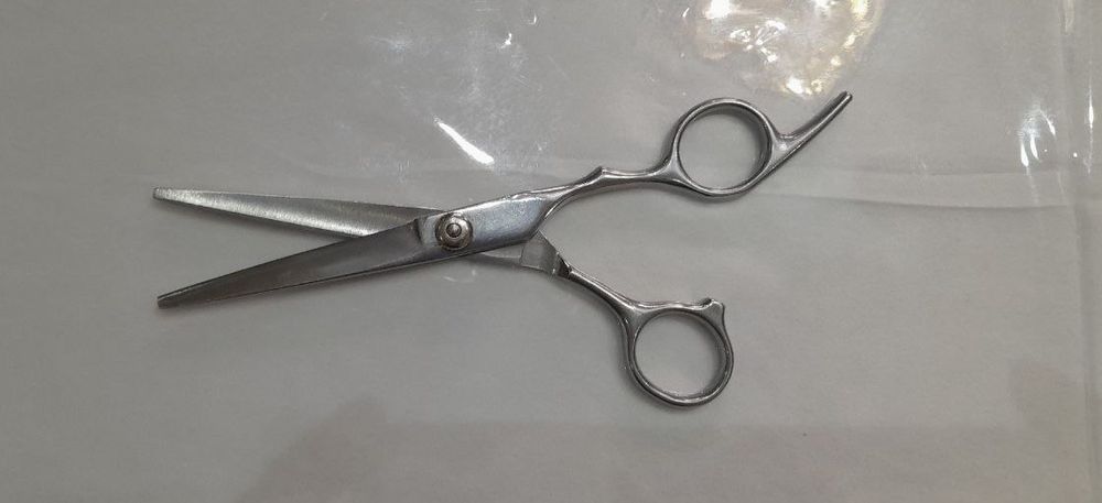 Парикмахерская ножница