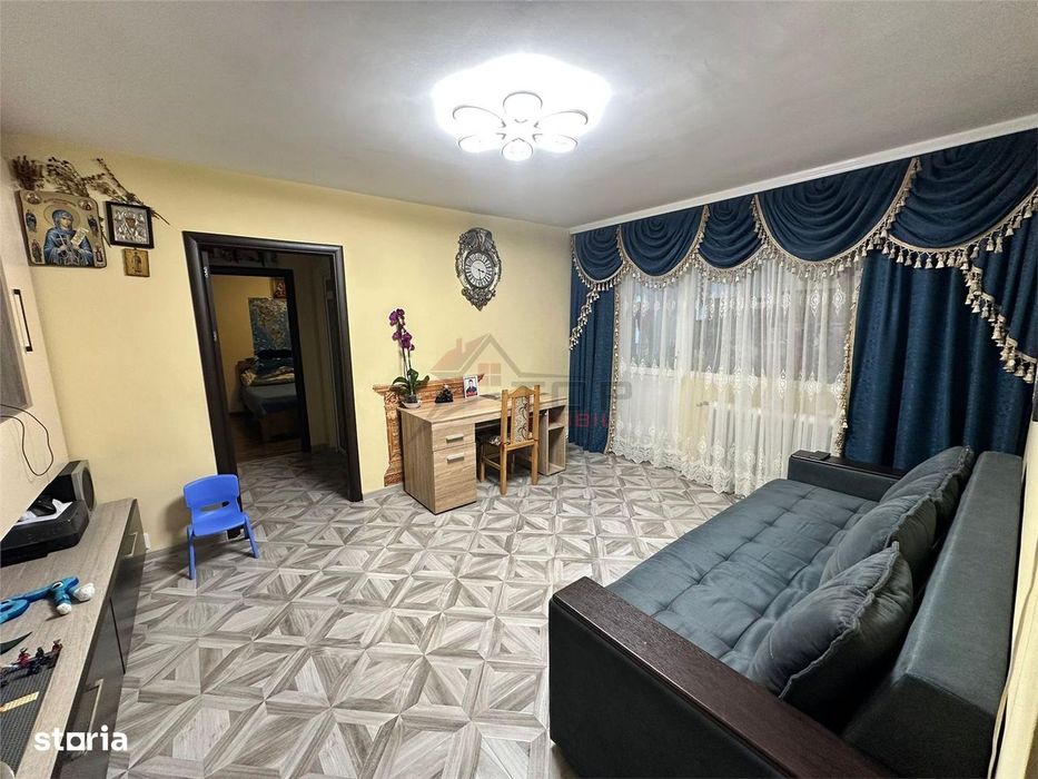 Apartament 2 camere semidecomandat, Podu Ros - Podu de Piatra