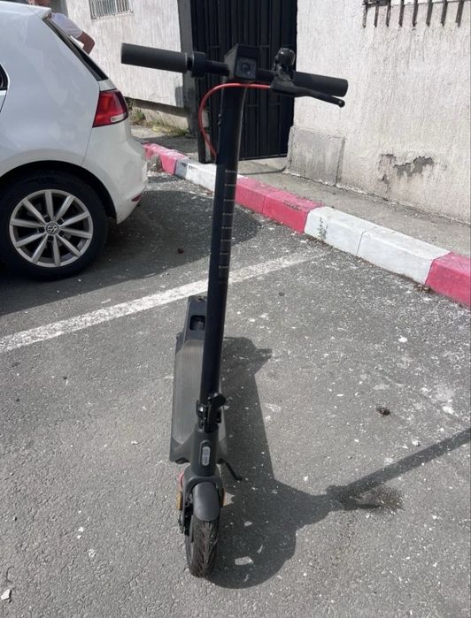 Vand trotineta electrica