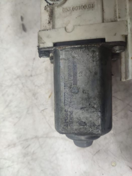 Motoras macara geam dreapta fata 977272-101 Audi A6 4F/C6 [2004 - 200