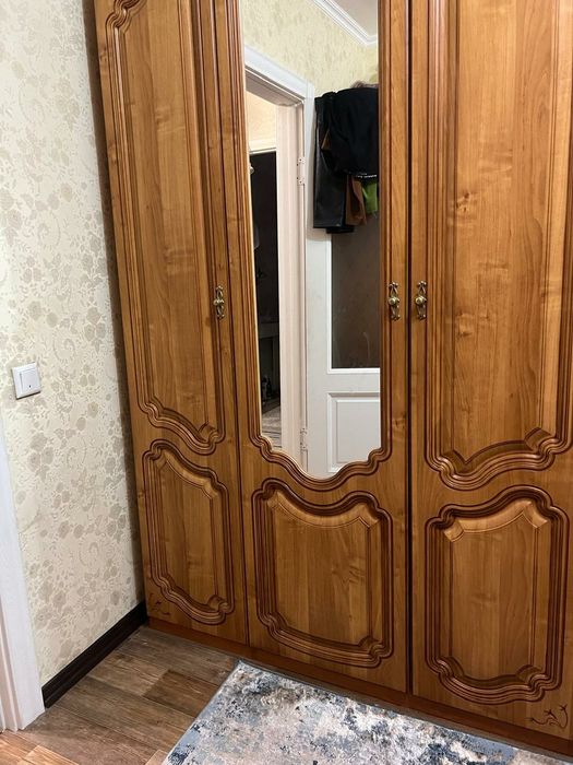 Продам  спальный  гарнитур