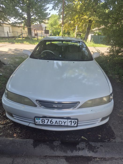 Продам тайоту карину ед