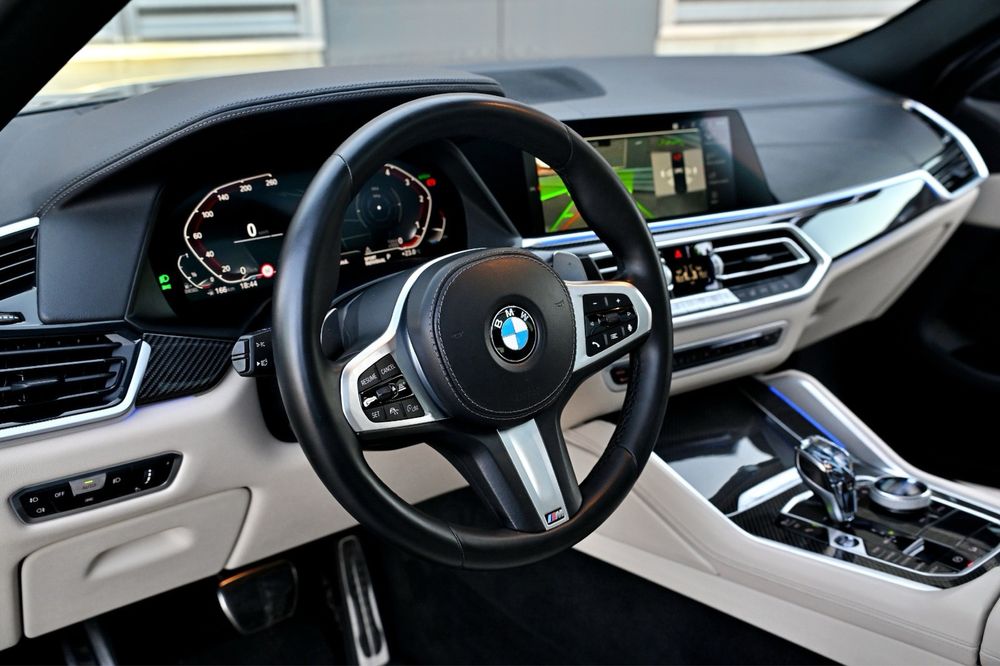 BMW X6 M pachet km reali Individual fara daune!!!