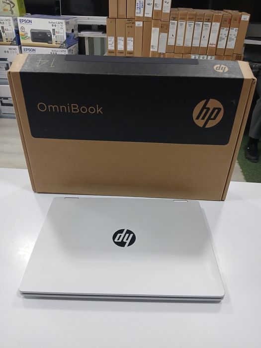 Hp omnibook core7-150u 16/512