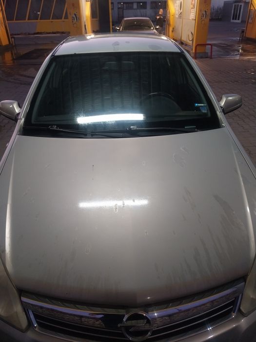 Опел Астра Х 1.7 cdti 101к.с. 2007година Cosmo