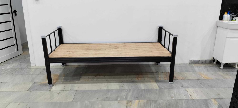 Темир крават / Уй / Ҳар қатори 500 кг гача/икки каватли ва бир каватли