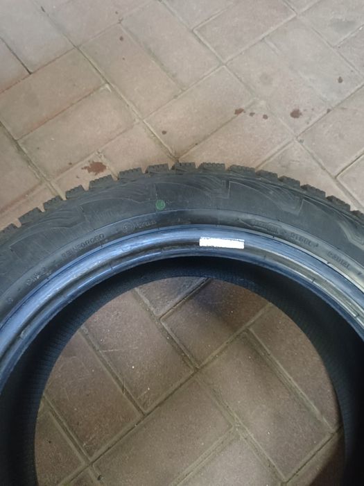 Продам автошину 1  шт