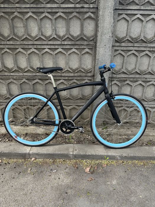 Vând cursieră single speed