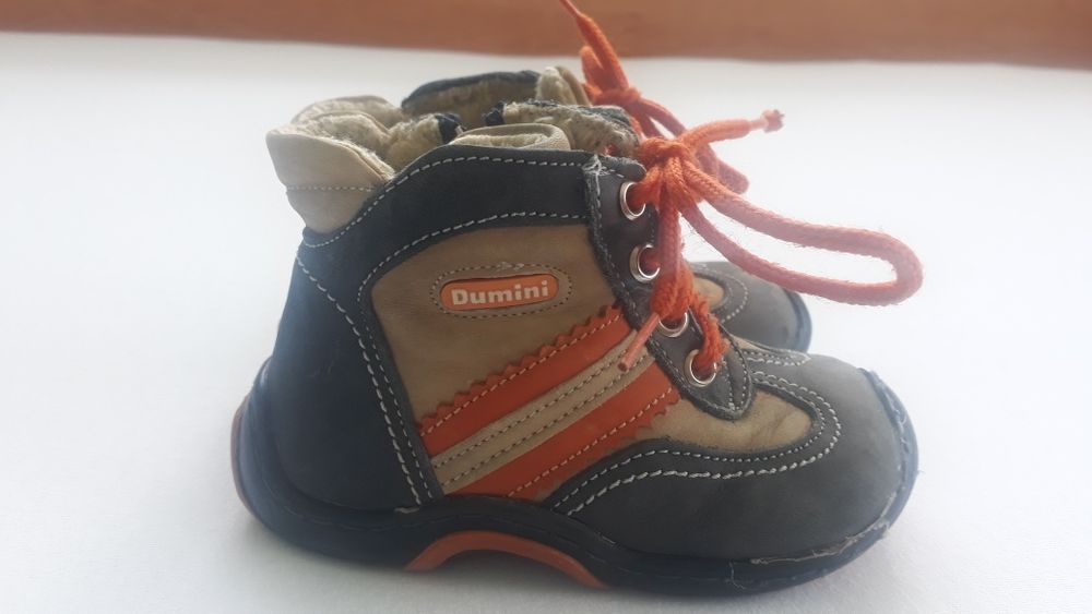 Детски боти Dumini