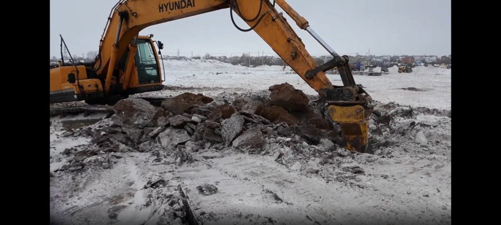 Экскаватор в аренду cat и sany есть гидромолот