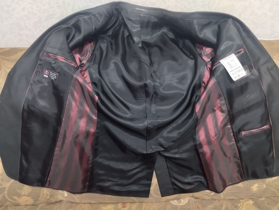 Классический костюм