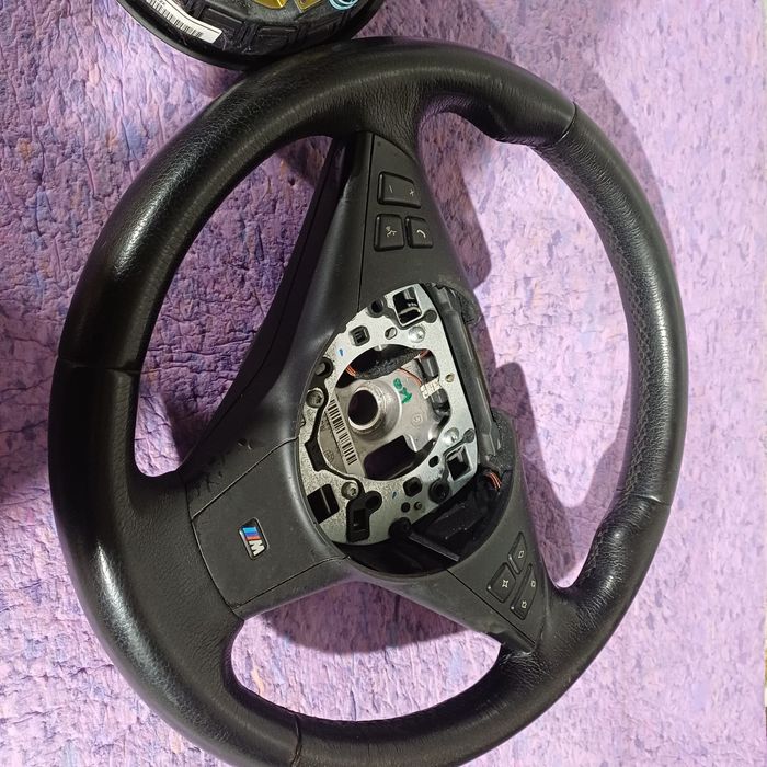 Volan BMW seria 5 e60 M