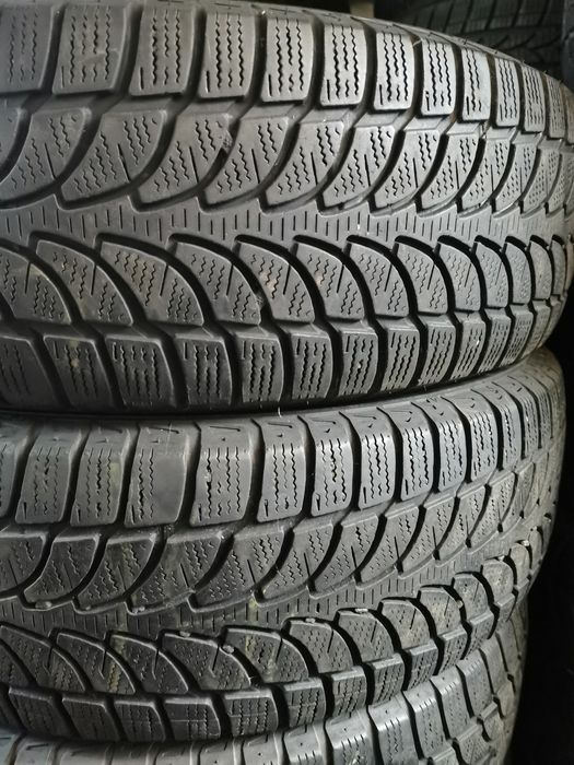 215 70 16 anvelope iarna Suv 4X4 Mitsubishi Outlander