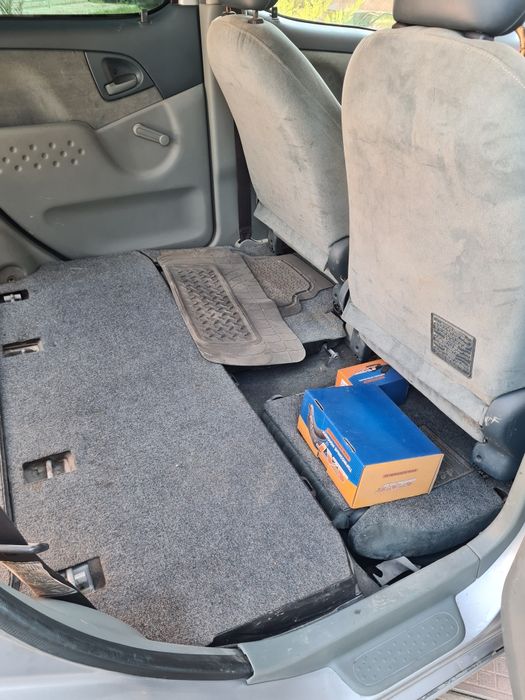 Продам Toyota yaris verso