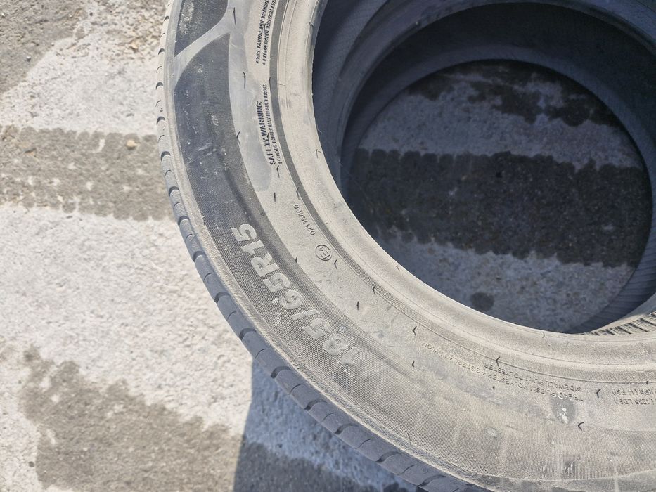 Продам летние две шины