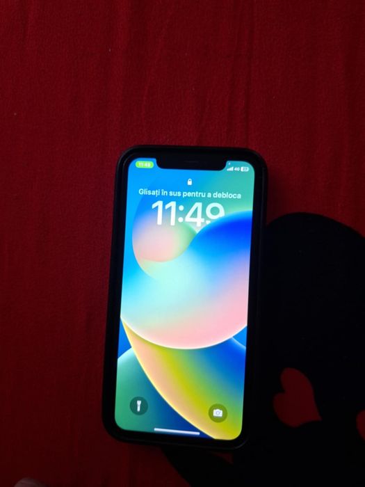 Vând  Iphone 11 64 GB