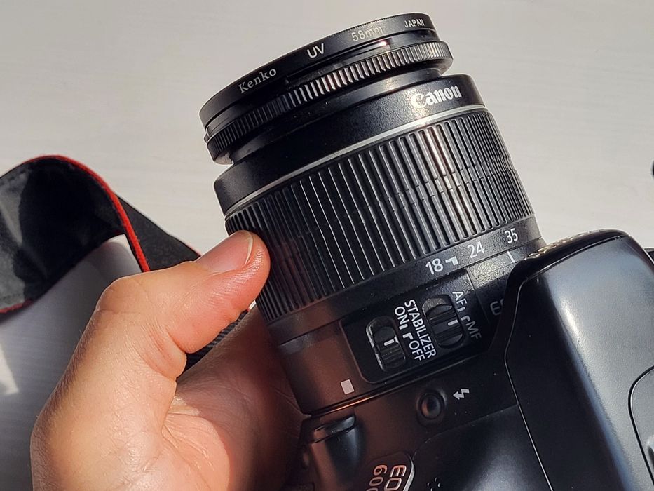 Canon EOS 600D kit (Rebel T3i)