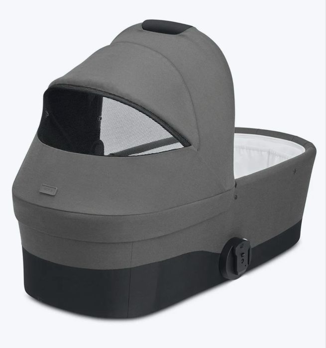 Продам коляску Cybex 3 в 1