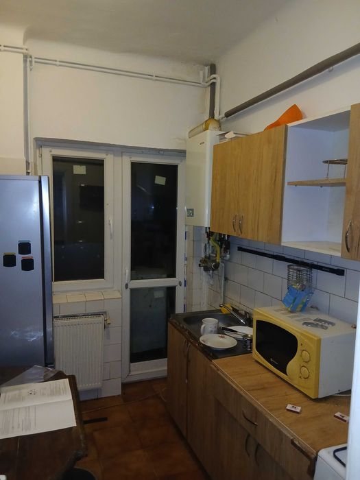 Vand 3 cam 64 mp et 2/3 Bd Cantemir sau schimb cu apartament in Brasov