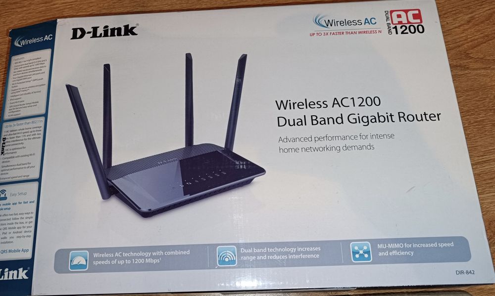 Router D‑Link DIR‑842 AC1200 – Stare excelentă