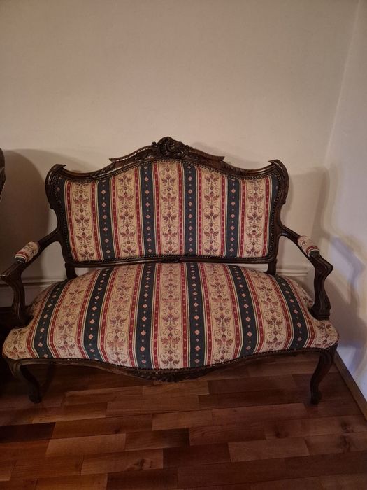 Vand 2 canapele + 2 fotolii