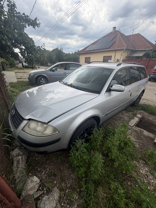 VOLKSWAGEN Passat 0