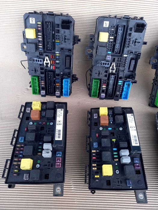 Opel Astra H Zafira B, set panouri relee sigurante, motor 1,4 1,9 2,2