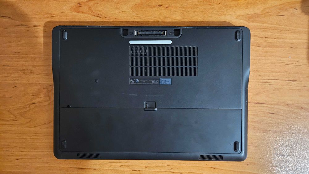 Лаптоп Dell latitude e7440