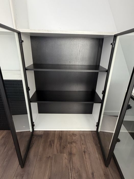 Шкафове за офис